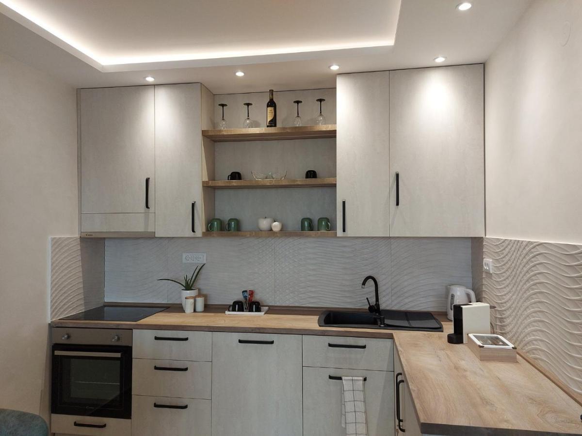 Kat Apartman Διαμέρισμα Σουμπότικα Εξωτερικό φωτογραφία