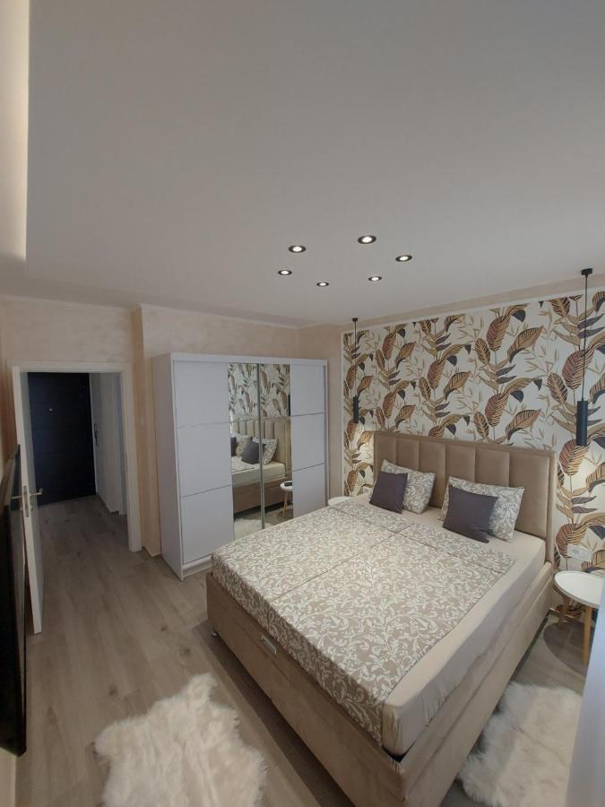 Kat Apartman Διαμέρισμα Σουμπότικα Εξωτερικό φωτογραφία